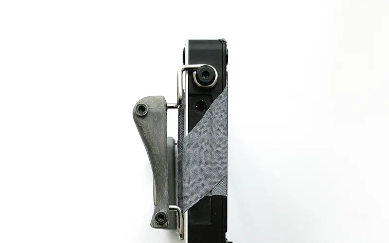 Preview image from ClockworkPi forum for “Trigger grips on the kickstand (gotika)”